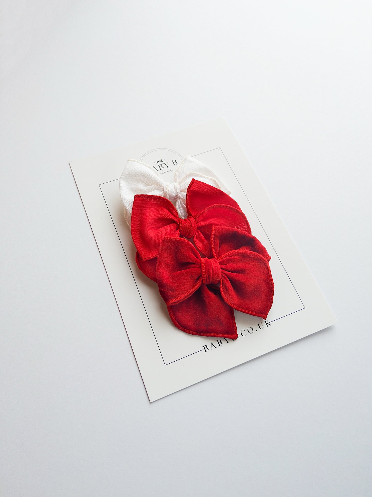 Christmas Linen and Velvet Bows